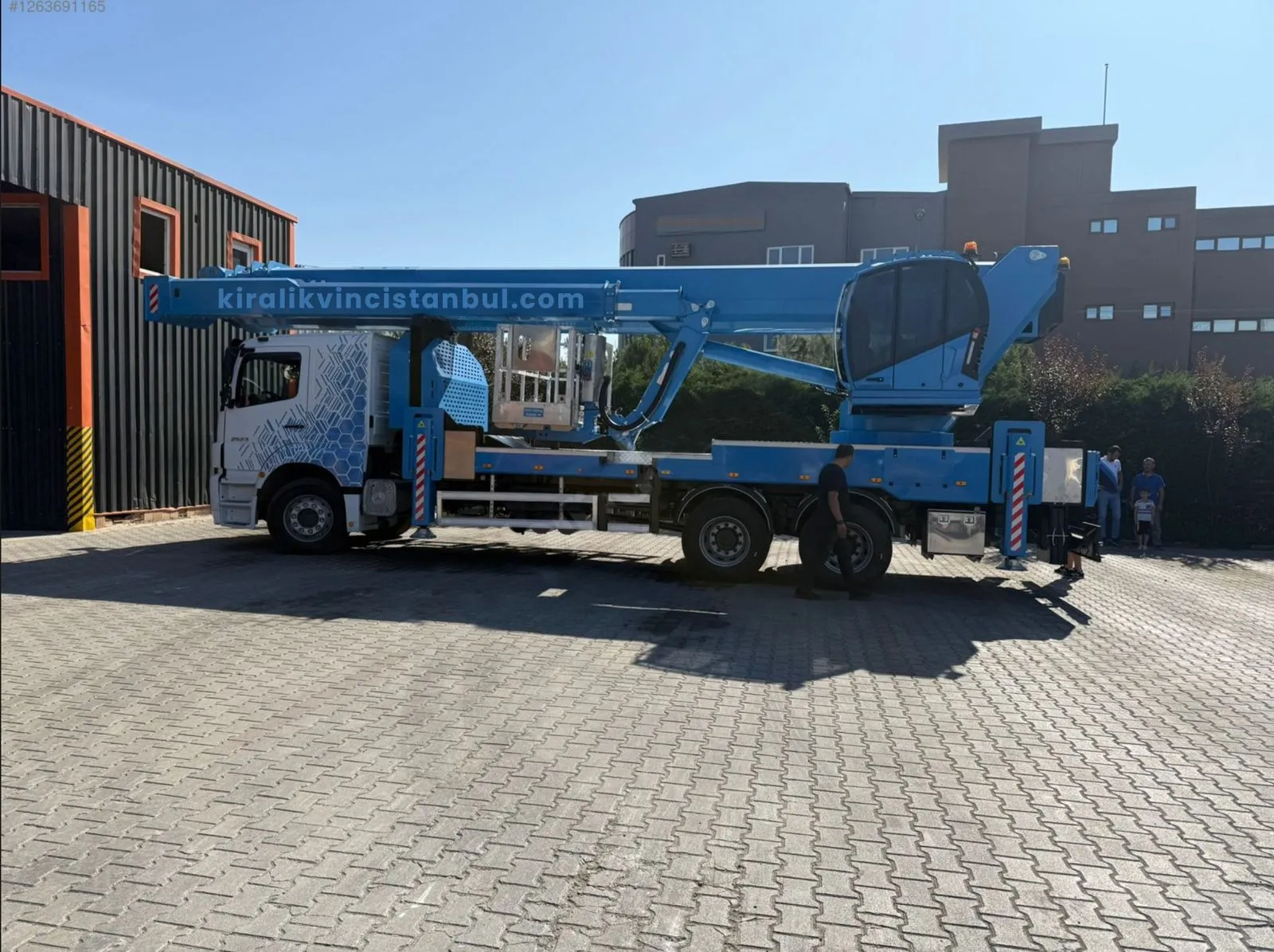 90 Metre Kiralık Sepetli Platform